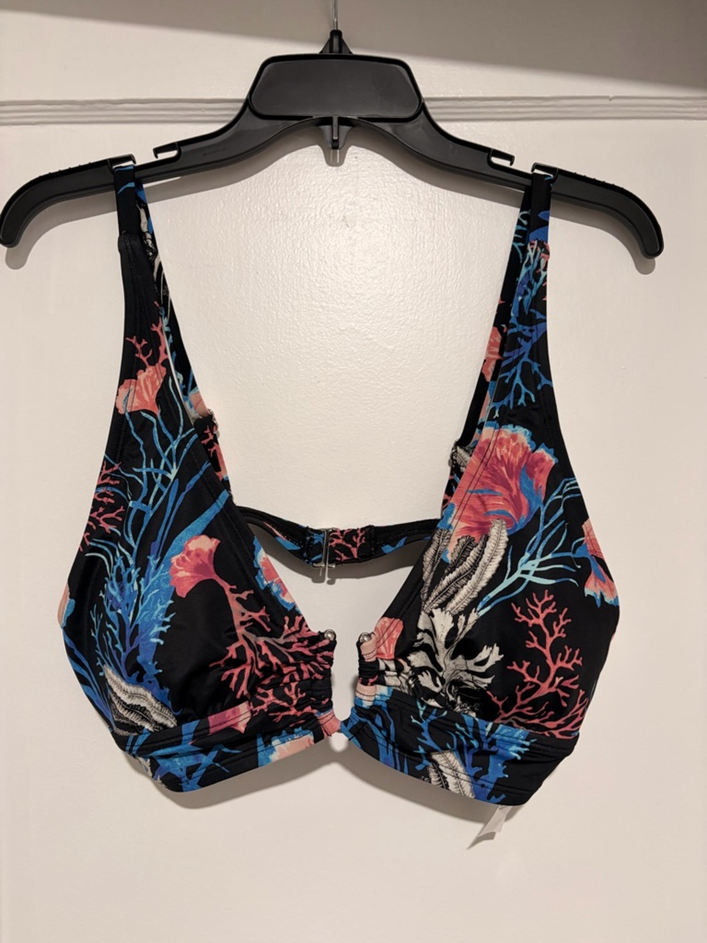 White House Black Market U Hook Bikini Top with Blue and Pink Coral Print